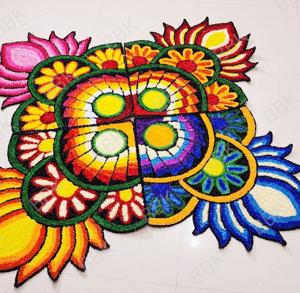 Tapis Rangoli Royal Jaipurios en Plumes et Fils de Soie, Grand Format 3 Pieds, Décoration Festive pour Sol, Suspendable, Lavable et Réutilisable pour Entrée de Maison - Product Image 2