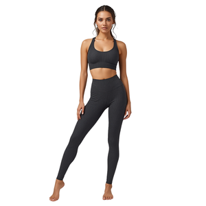 Ensemble de yoga côtelé sans couture pour femme en Spandex/Nylon respirant avec col rond et taille élastique - Product Image 3