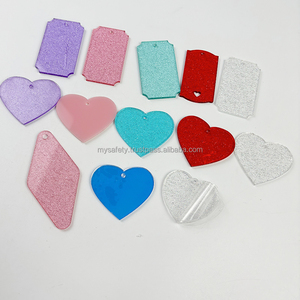 Low MOQ Customized Vintage Acrylic Diamond Heart Carabiner Hotel Motel <b>Keychain</b> <b>Personalized</b> Fashion Trend Gravure Printing - Product Image 5