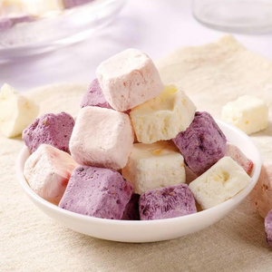 Natural Crispy Freeze Dried Yogurt <b>Cubes</b> with Mixed Fruit Premium Snack Factory Wholesale Vietnam Supplier - Product Image 4