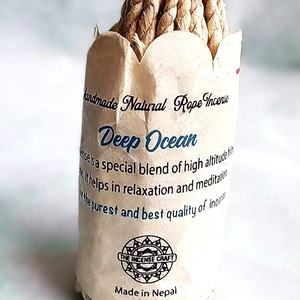 Fragancias aromáticas de incienso de cuerda de océano profundo Natural de precio barato para fines terapéuticos religiosos y curativos hechos a mano en Nepal - Product Image 1
