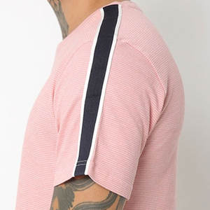 Camiseta de Hombre de Tela Cómoda, Fabricada en Pakistán, Estilo Personalizado, Color Personalizado - Product Image 5