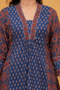 Latest <b>Women</b> Navy Blue Ethnic Printed <b>Kurta</b> Set with Dupatta | Traditional Indian Ladies Suit - Product Image 6