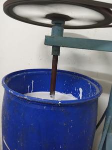 Latex de caoutchouc blanc naturel de qualité supérieure, latex liquide en vrac pour la fabrication de gants industriels, les jouets et les produits à base de ballons - Product Image 4