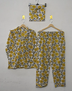 Ensemble de pyjama élégant en coton imprimé à la main pour femmes, motif floral jaune marguerite, vêtements de nuit botaniques, prix usine - Product Image 4