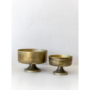 Luxury Antique Brass Pedestal <b>Bowl</b> Handmade <b>Metal</b> <b>Bowl</b> For Wedding Restaurant And High End Tabletop Home Decorative <b>Bowl</b> - Product Image 1