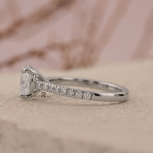 Ayla <b>Cushion</b> & <b>Round</b> Diamond Lab Grown Diamond Pave Engagement Ring 1ct 2ct 3ct 4ct 5ct Diamond Ring 14K 18K PLT950 - Product Image 5