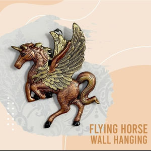 Décoration murale moderne Art Déco plaquée or en forme de cheval volant pour mariage et anniversaire - Product Image 3