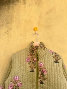 Veste matelassée en coton réversible à fleurs bohèmes avec col mandarin, manches trois quarts, style printemps, fermeture à boutons, manteau pour femme - Product Image 2