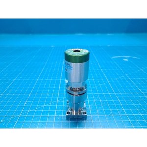 Vanne à diaphragme pneumatique VERIFLO SM930LP1NOS102 45901003NO2P, utilisée comme pièce détachée pour équipement semi-conducteur d'occasion - Product Image 3