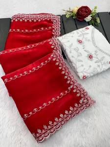 Sari de satén bordado con hilo multicolor y bordes de c pallu con trabajo de calado, y blusa de seda mono blanca en contraste, ropa festiva. - Product Image 2