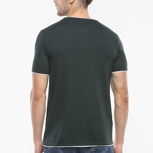เสื้อยืดผู้ชายผ้าฝ้ายถักคุณภาพสูง 100% น้ำหนักเบา ขายส่ง รับผลิตแบบ OEM ODM แห้งเร็ว ระบายอากาศได้ดี เป็นมิตรต่อสิ่งแวดล้อม - Product Image 4
