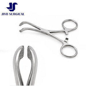 Pince à serviettes Lorna Edna en acier inoxydable, non perforante, 5 1/4 pouces, mâchoires courbées, poignée annulaire - Product Image 6