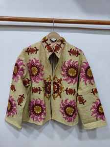 Chaqueta de algodón bordada Suzani del fabricante, ropa exterior étnica colorida, chaqueta étnica de algodón para fiestas, chaqueta bomber Suzani. - Product Image 5