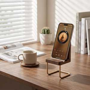 Soporte para Teléfono Celular con Forma de Silla, Tamaño y Diseño Personalizados, con Soporte de Latón, por Universal Overseas INDIA - Product Image 3