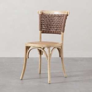 Chaise de salle à manger en teck écologique avec revêtement en cuir vert olive, dossier incurvé, style intemporel européen moderne du milieu du siècle - Product Image 3