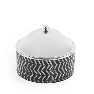 Casserole en métal de qualité supérieure avec cœur isolant thermique, idéale pour les plats indiens, les currys, le riz pilaf et les plats à base de sauces. - Product Image 4