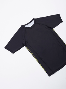 Rashguard BJJ pour la lutte, le Jiu-Jitsu brésilien et les arts martiaux mixtes, protection anti-UV, anti-rétrécissement, polyester/nylon, coupe intégrale - Product Image 3