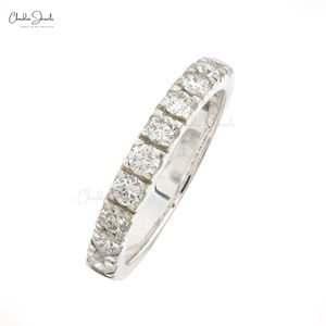 Anillo de compromiso y boda de media eternidad con diamantes blancos naturales de corte redondo de 2.7mm, listo para enviar, con oro blanco macizo de 14k, talla US-6 - Product Image 4