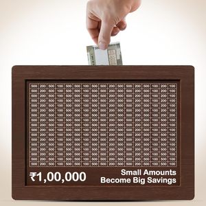Hucha de madera para niños, diseño tallado, caja de ahorro para adultos, caja de desafío de ahorro - Product Image 1