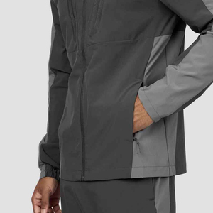 Conjunto deportivo personalizado para hombre, chaqueta cortavientos de nailon y pantalones de chándal, conjunto deportivo, ropa deportiva urbana, conjunto cortavientos. - Product Image 6