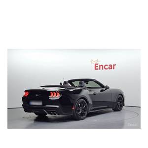 Ford Mustang 2.3 EcoBoost Premium Convertible 2024, 11,108 km, Volante a la Izquierda, Caja de Cambios Automática, Asientos de Cuero, Cámara Trasera - Product Image 2