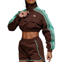 Conjunto de cortavientos y shorts deportivos de mujer a la moda, personalizados, con cremallera corta, ligeros, para verano, estilo urbano, con capucha.