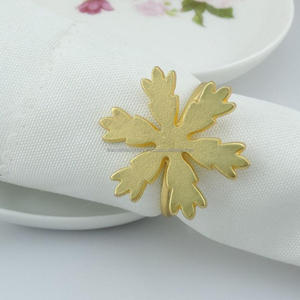 <b>Silver</b> Leaf <b>Napkin</b> Ring Parties Wedding Dinner Table Decorative Casted Leaf <b>Napkin</b> Holder Custom Rings American Style - Product Image 2