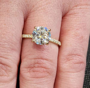 925 Sterling Silver Round Shape Moissanite Diamond <b>Ring</b> Gift For Anniversary & Party - Product Image 4