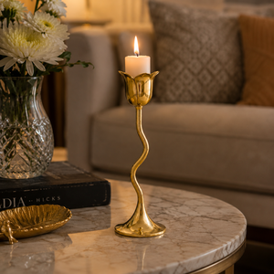 Support à bougie en laiton de qualité supérieure, design tulipe, bougeoir décoratif pour la décoration intérieure, centre de table de mariage, cadeau en gros - Product Image 4