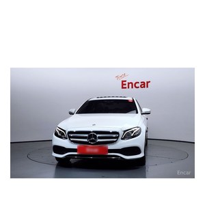 Mercedes-Benz E-Class E300 4MATIC Avantgarde June 2019 Model 107,093 km Automatic Gearbox Leather Seats Rear Camera Left - Product Image 3