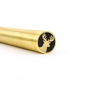 Broches de couteau en mosaïque de laiton en forme de tête de cerf, pour découpe à fil EDM |   Attache de poignée de couteau de chasse artisanal OEM |   Qualité industrielle - Product Image 1