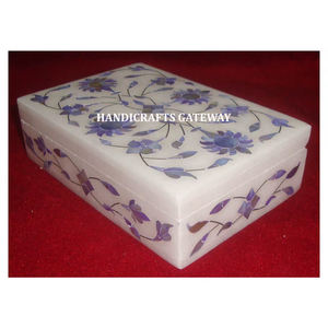 Hermosa Caja de Regalo de Mármol Blanco Hecha a Mano con Incrustaciones de Nácar de Diseño Antiguo para Joyería, Ideal para Festividades - Product Image 6