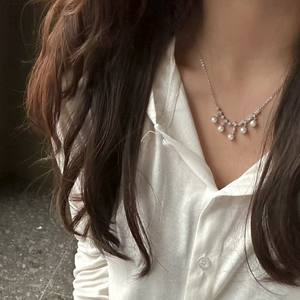 Collar de Perlas de Agua Dulce para Mujer 2024 con Zirconia Dulce, Flecos de Gota de Agua, Estilo Lujoso y Ligero, Exquisito, Nuevo y Popular - Product Image 3