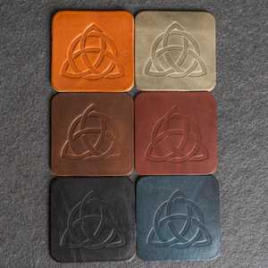 Juego de Posavasos de Cuero con Logotipo Personalizado, Posavasos Resistentes al Calor, Protección para Mesa, Suministro al por Mayor GLC-0074 - Product Image 5