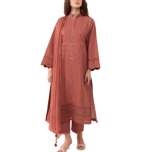 Ensemble Kurta Dupatta élégant et tendance, tenue ethnique pakistanaise, costume en coton 3 pièces, robe décontractée pour femmes - Product Image 1