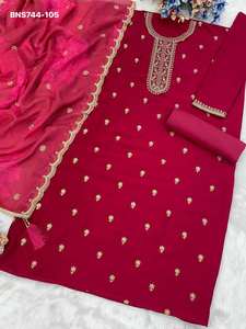 Fournisseur indien de tissus pour salwar-kameez de qualité supérieure, en soie Vichitra avec fil de viscose et broderies, idéal pour les tenues de festival. - Product Image 6