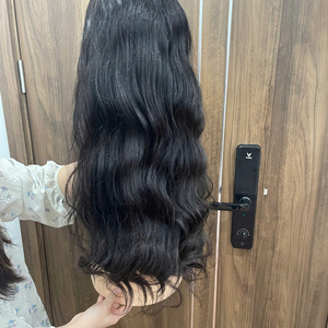 PRECIO AL POR MAYOR: Peluca larga ondulada con raya en medio, extensiones de cabello humano 100% vietnamita, lista para enviar - Product Image 1