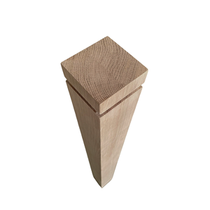 Poste de Escalera Cuadrado de Madera de Roble Rojo Sólido, Diseño Minimalista, Columna para Escalera de Uso Interior, Piezas de Escalera OEM ODM - Product Image 1