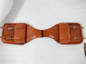 Sacoche de selle classique en cuir véritable de qualité supérieure pour chevaux de randonnée, disponible à un prix compétitif - Product Image 5
