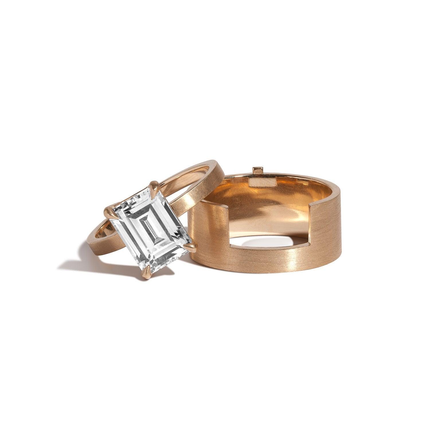 Oro macizo de 14K