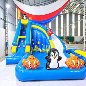 Toboggan gonflable sur le thème des pingouins et des poissons, château gonflable commercial en PVC pour parc d'attractions - Product Image 1