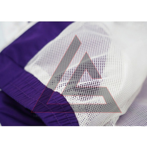 Ensemble coupe-vent deux pièces pour homme, fabriqué en usine, personnalisé, avec logo, en nylon, pour l'été 2026, comprenant un haut coupe-vent et un short - Product Image 5