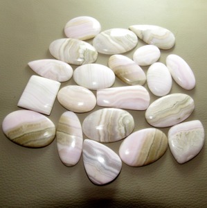 Aragonite rose, pierres précieuses en vrac, formes variées, pour la fabrication de bijoux, pendentifs, prix de gros par gramme, naturelle, certifiée par un tiers, 30-50 mm - Product Image 1