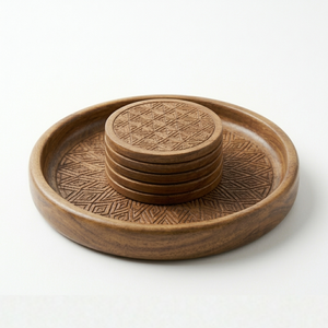 Bandeja Redonda de Madera de Neem Hecha a Mano, Resistente, con Posavasos y Soporte, Grabado Geométrico, Biodegradable, para Servir Bebidas en Fiestas - Product Image 2