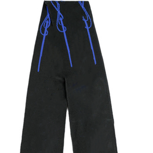 Écharpe de stade Sigma Black 2026 en tricot jacquard premium pour supporters sportifs - Écharpe de football/soccer personnalisée haute densité - Legacy Apparel - Product Image 4