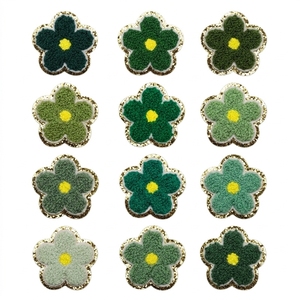 Patchs brodés en chenille de qualité supérieure, motif petite fleur de 6 cm, 12 couleurs, bordure dorée scintillante, thermocollants, pour vêtements, t-shirts d'enfants, chapeaux et tissus - Product Image 3