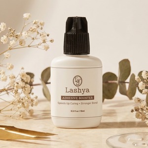 [Lashya] Booster d'adhérence pour cils 15ml – Scellant de colle à cils qualité salon pour salons de cils professionnels - Product Image 2