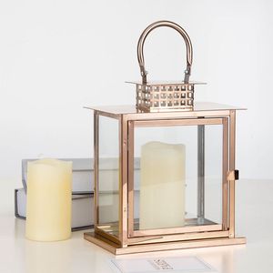 Magnifique lanterne vintage en métal conçue pour une décoration élégante de la maison, comme centre de table de mariage, pour jardin, patio, balcon et présentoir à bougies. - Product Image 5