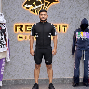 Conjunto de Uniforme de Ciclismo Ligero Premium con Jersey Elástico y Pantalones Cortos Acolchados para un Cómodo Ciclismo de Larga Distancia en Carretera - Product Image 1
